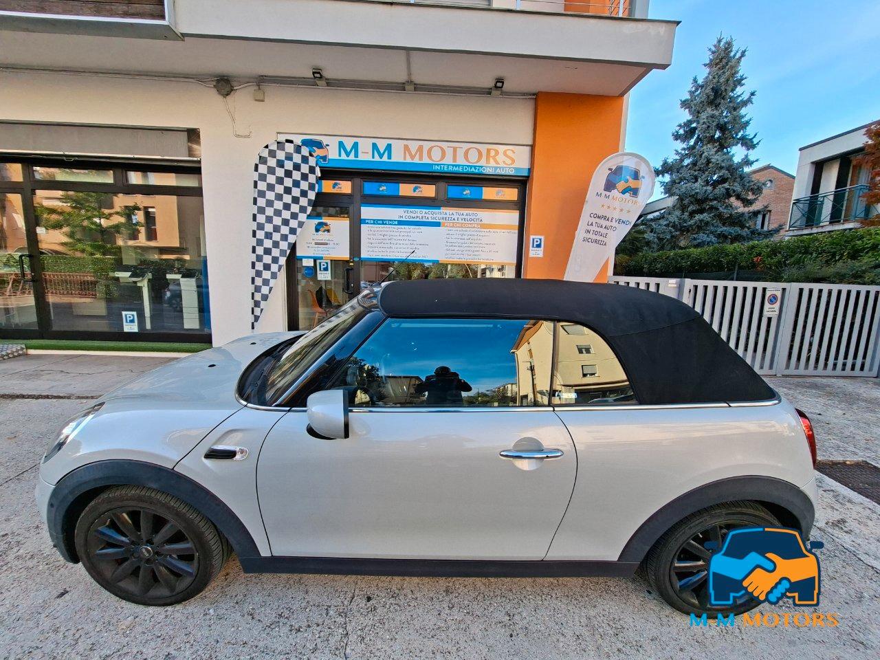 Mini Cabrio Cooper Hype 1.5 Twin Power Turbo DCT