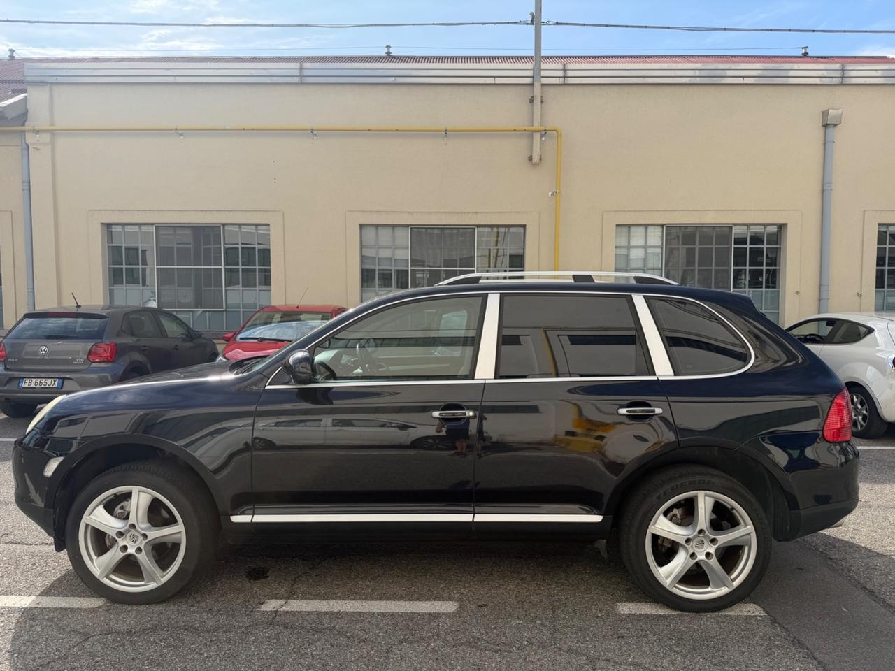 Porsche Cayenne 3.2 V6 full