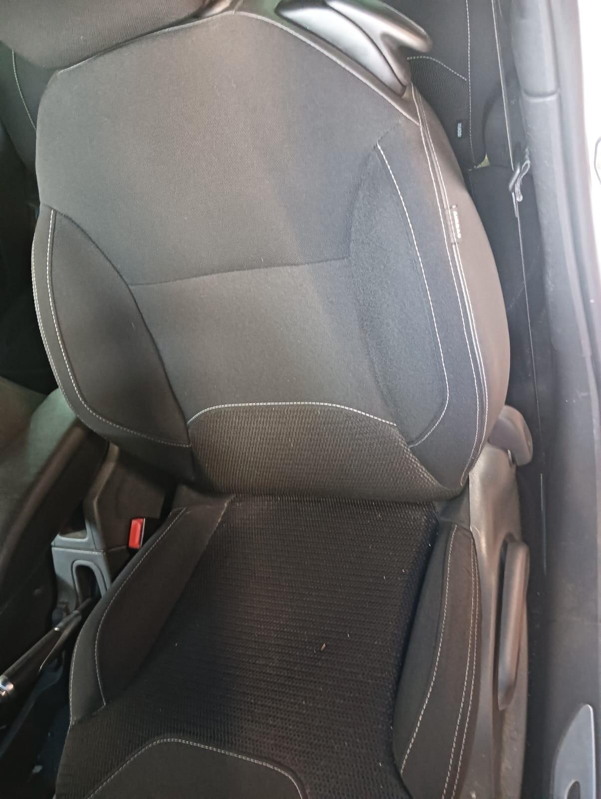 Ds DS3 DS 3 1.6 HDi 90 Just Black
