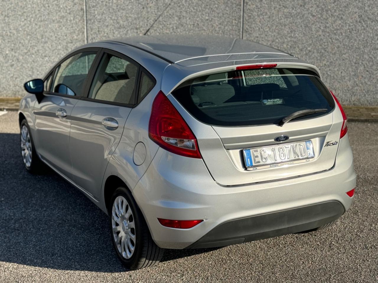 Ford Fiesta 1.2 82 CV 5 porte , Neopatentati