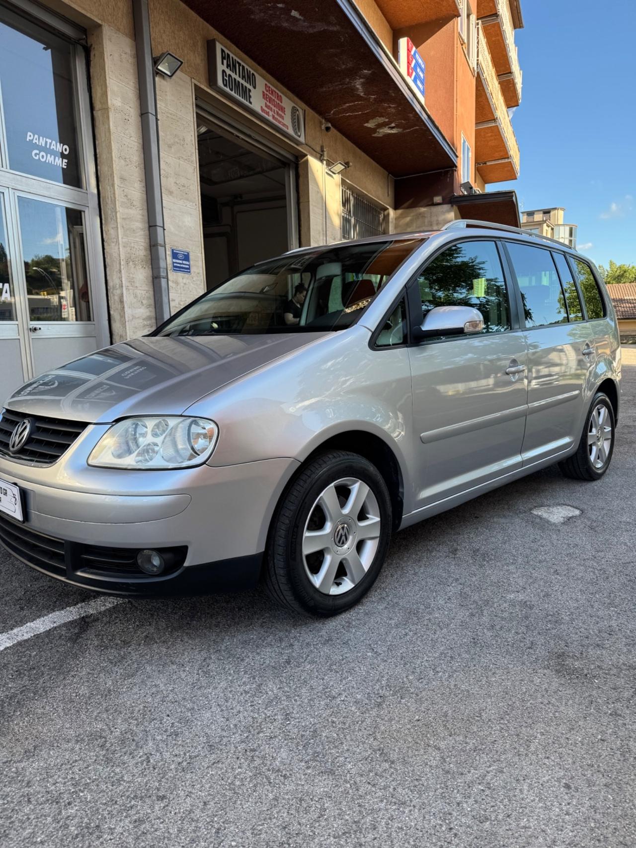 Volkswagen Touran 2.0 TDI 136CV Highline