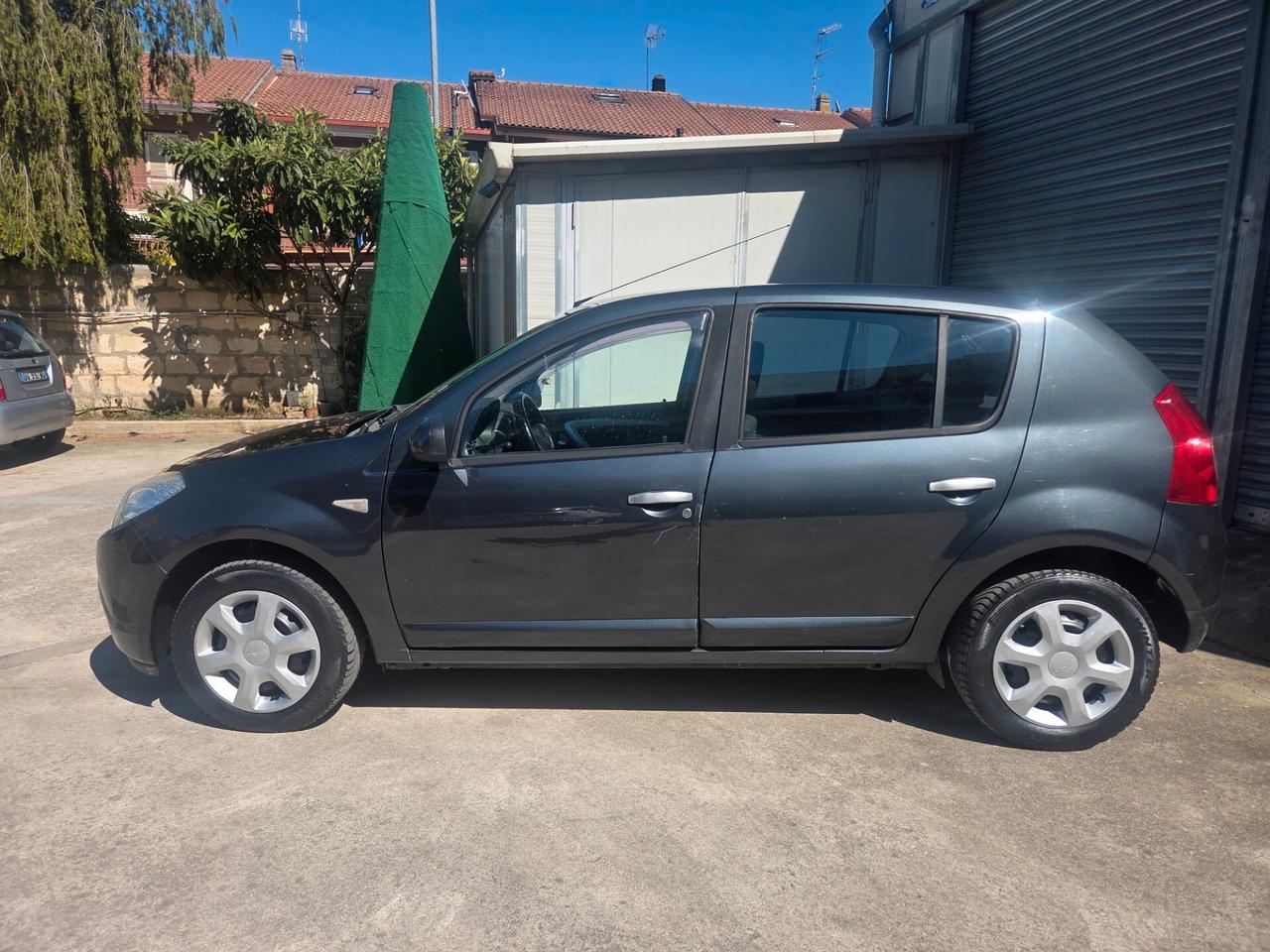 Dacia Sandero 1.4 8V GPL Lauréate