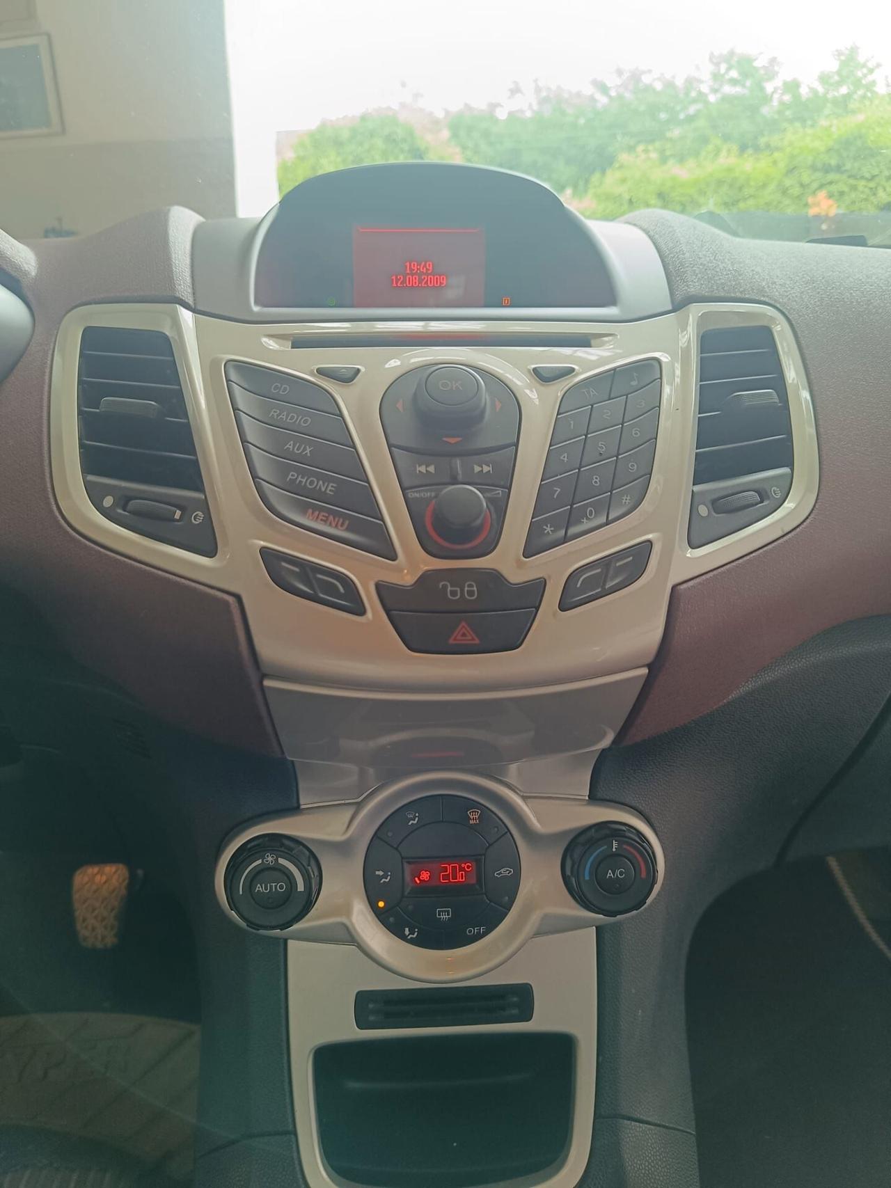 Ford Fiesta 1.4 3 porte GPL Per Neopatentati