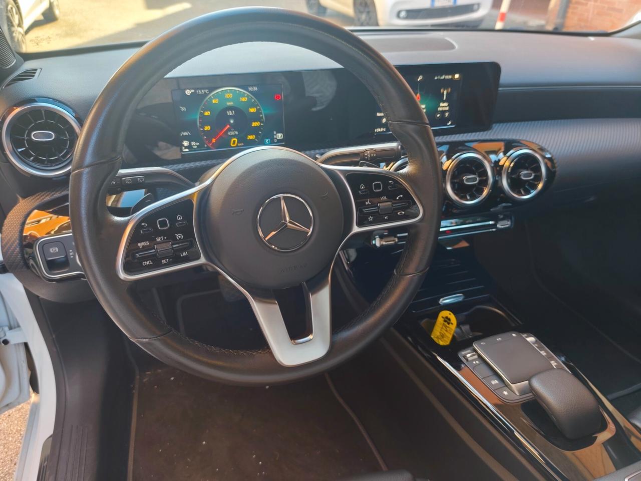 Mercedes-benz A 180 d Automatic Business