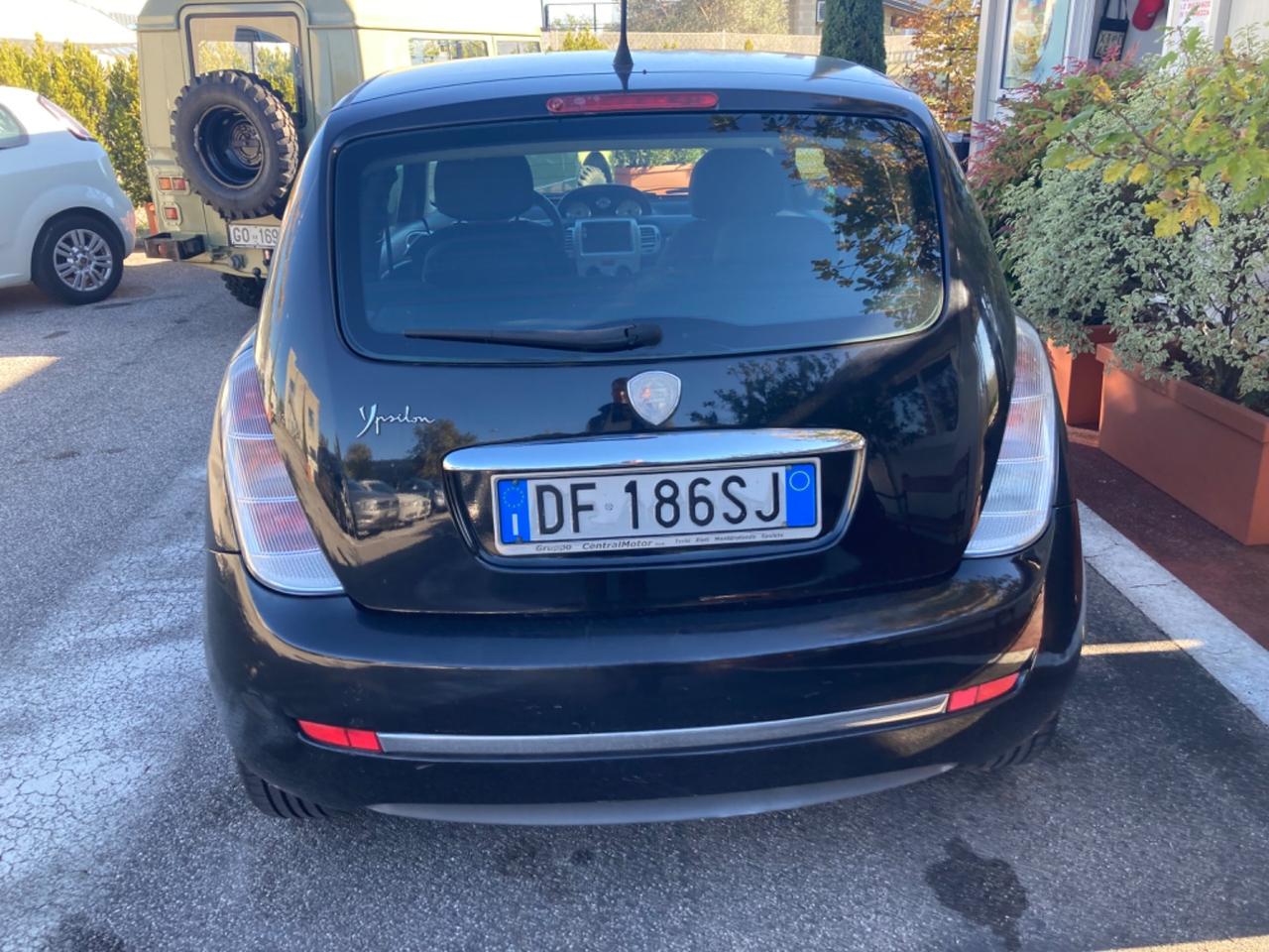 LANCIA YPSILON 1.2 BENZINA/GPL (VALIDO FINO 2032)