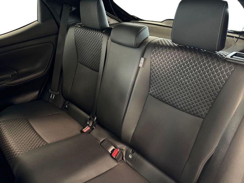 Toyota Yaris Hybrid Style MY22