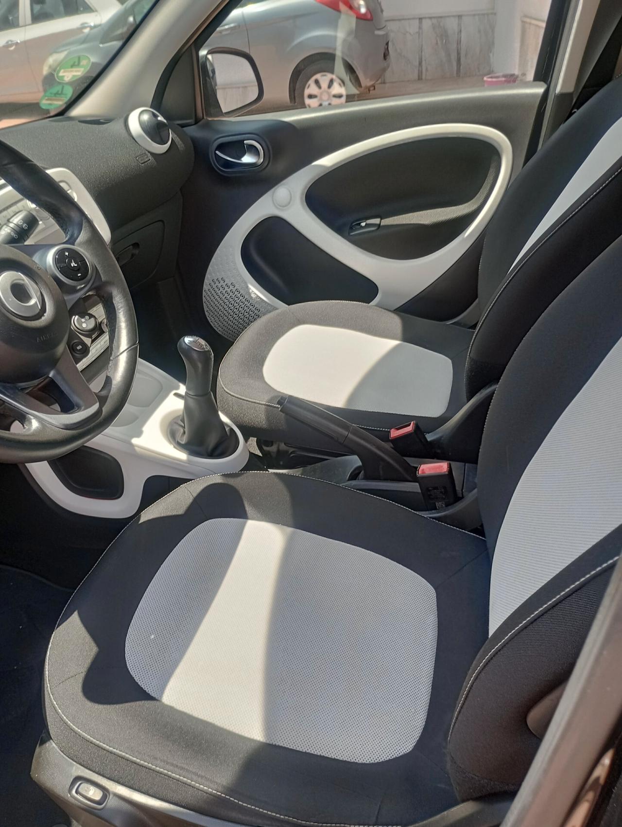Smart ForFour 70 1.0 Passion