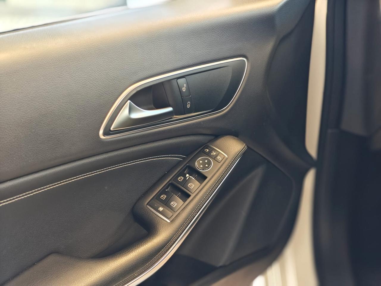 Mercedes-benz CLA 200 d S.W. Premium