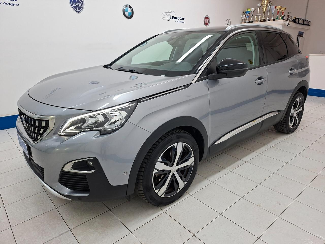 Peugeot 3008 Allure 1.6 BlueHDi 120cv