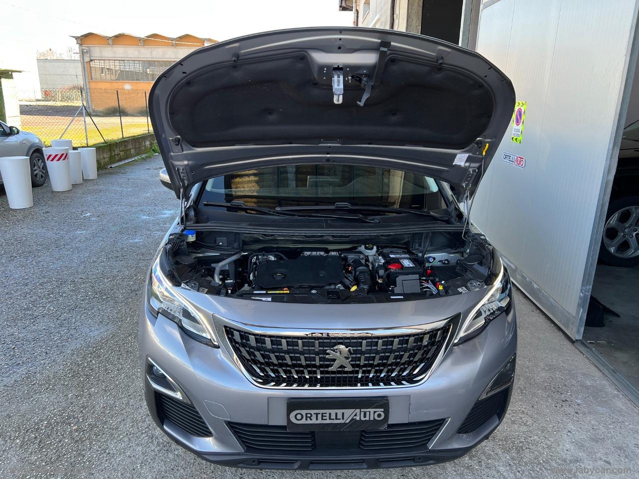 PEUGEOT 3008 BlueHDi 130 S&S EAT8 Business IVA DEDUCIBILE