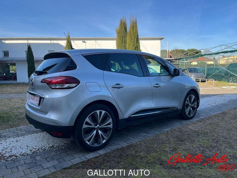 Renault Scénic TCe 130CV Energy Intens