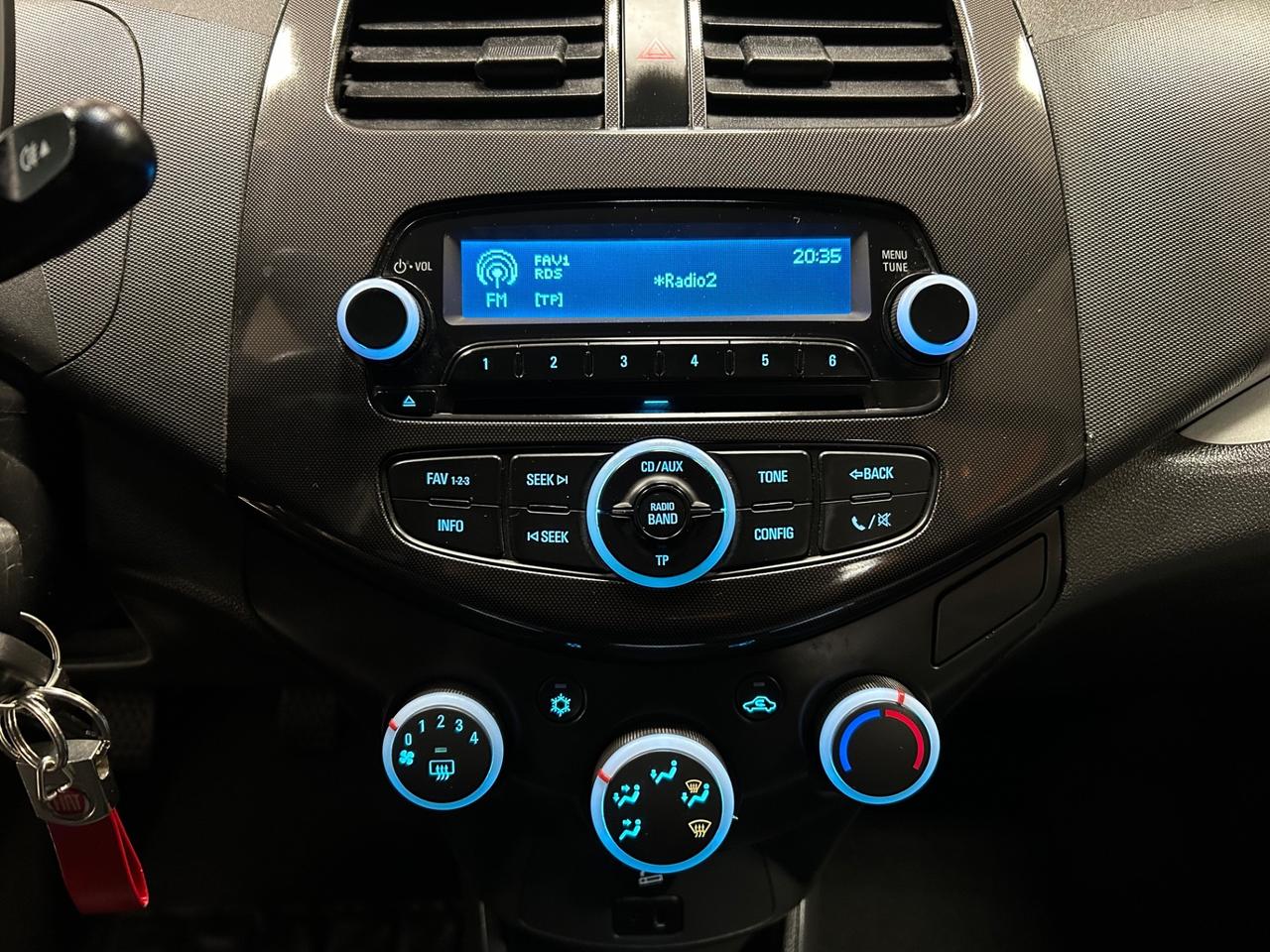 Chevrolet Spark - 2014 1.0 GPL 68 CV