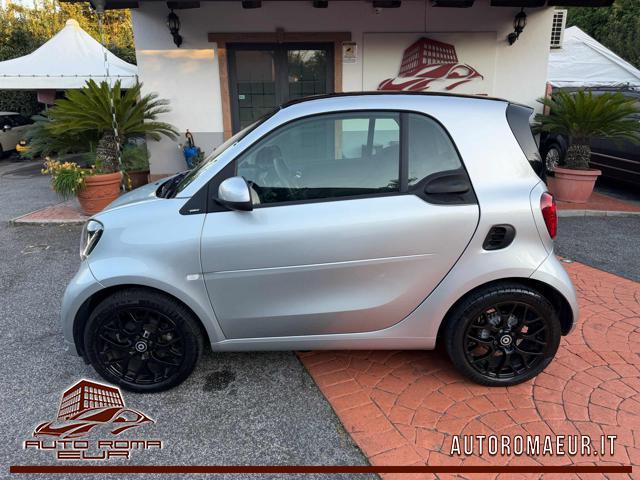 SMART ForTwo 1.0 twinamic Superpassion NAVI! LED! PREZZO REALE!