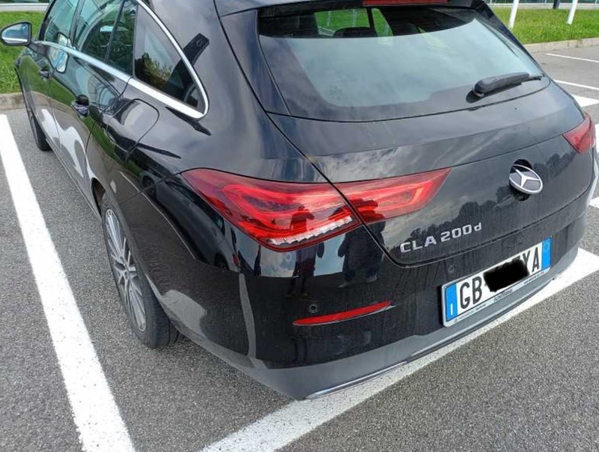 Mercedes-benz CLA 200 d Automatic Shooting Brake Sport