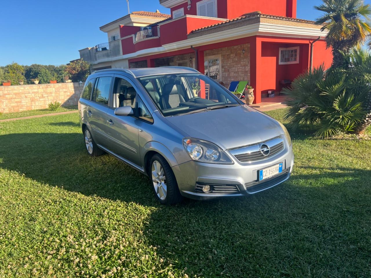 Opel Zafira 7 posti 2.0 tdci