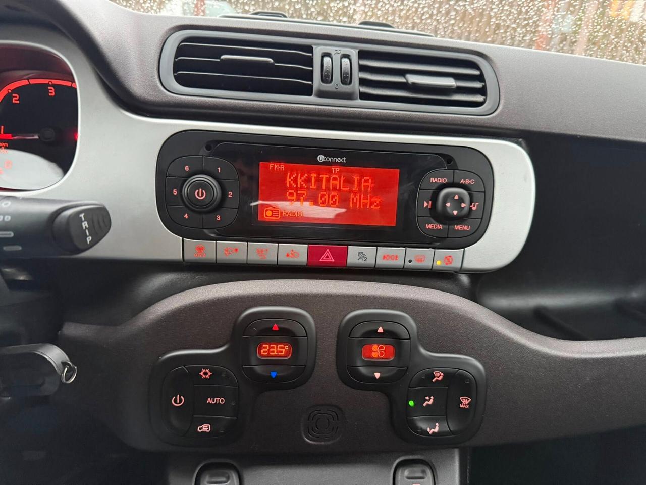 Fiat Panda 1.3 M.jet 95CV -4x4- CROSS (UNIPRO)