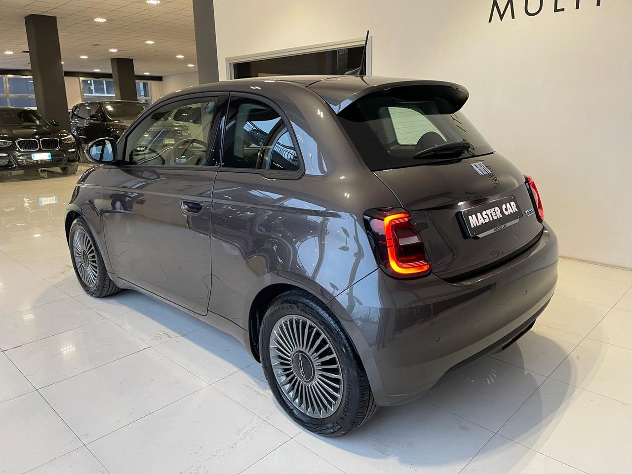 Fiat 500 Icon Berlina 42 kWh