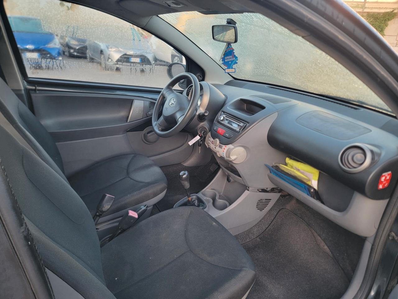 Toyota Aygo 1.0 12V VVT-i 3 porte INCIDENTATA