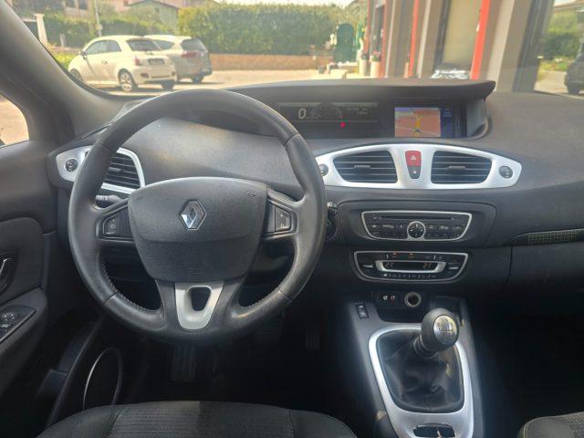 RENAULT Scenic X-Mod 1.5 dCi 110CV UniPropietario Navi 3D Cruise