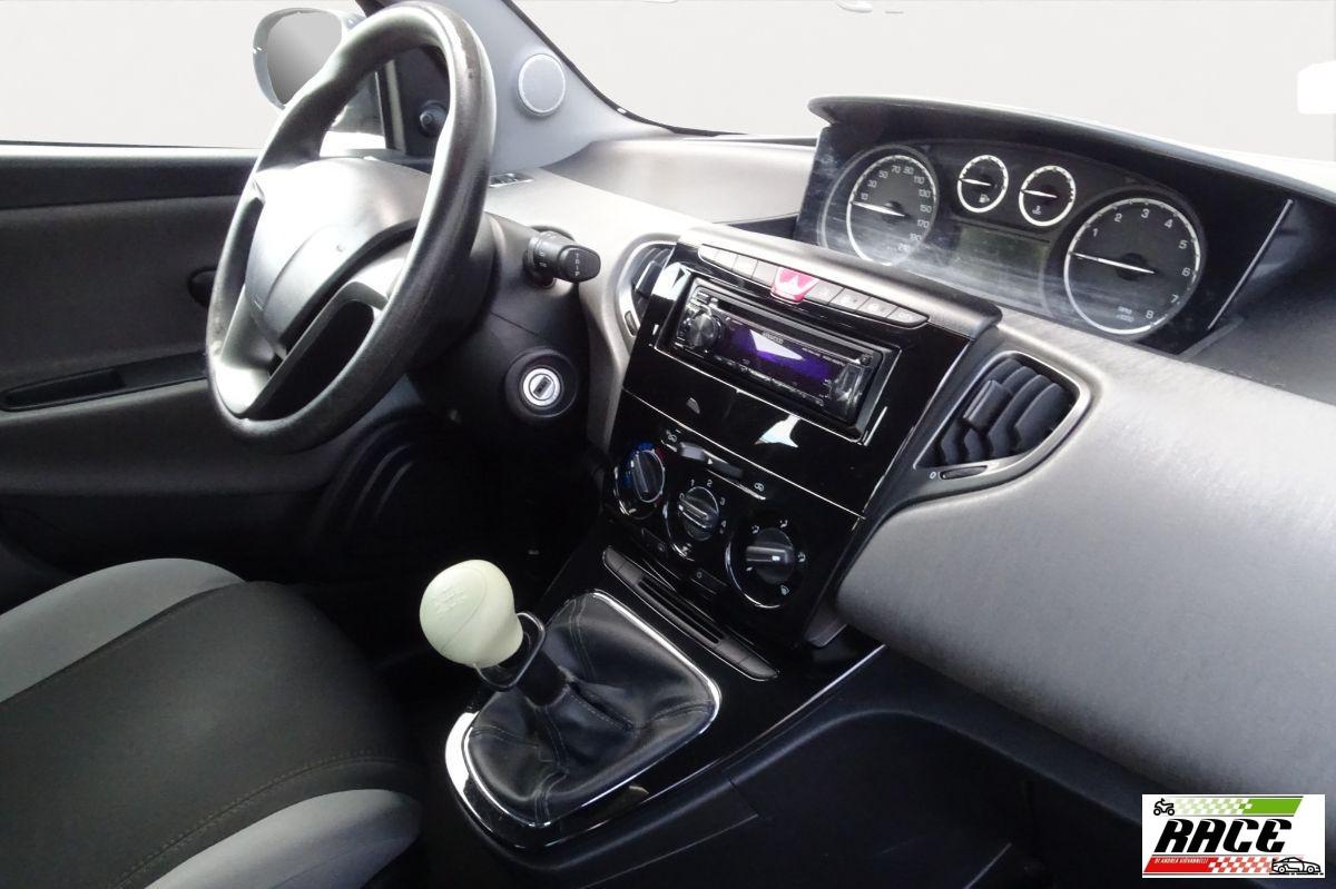 LANCIA - Ypsilon - 1.2 69 CV 5 porte GPL Ecochic Gold