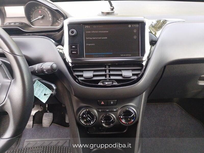 Peugeot 208 I 2015 Benzina 5p 1.2 puretech Active 82cv