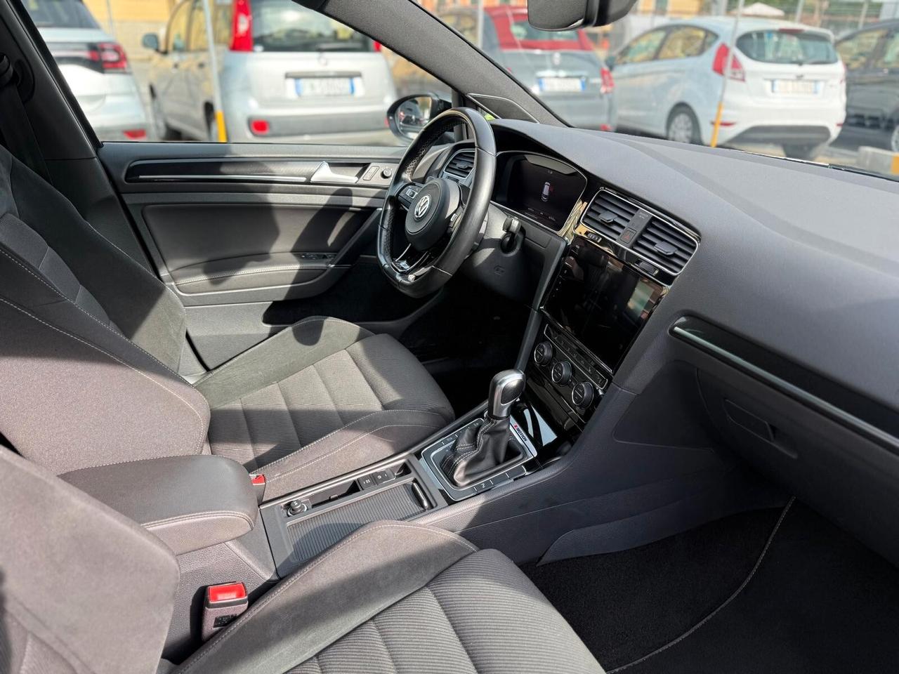 Volkswagen Golf R 2.0 TSI DSG 4MOTION 5p. BMT