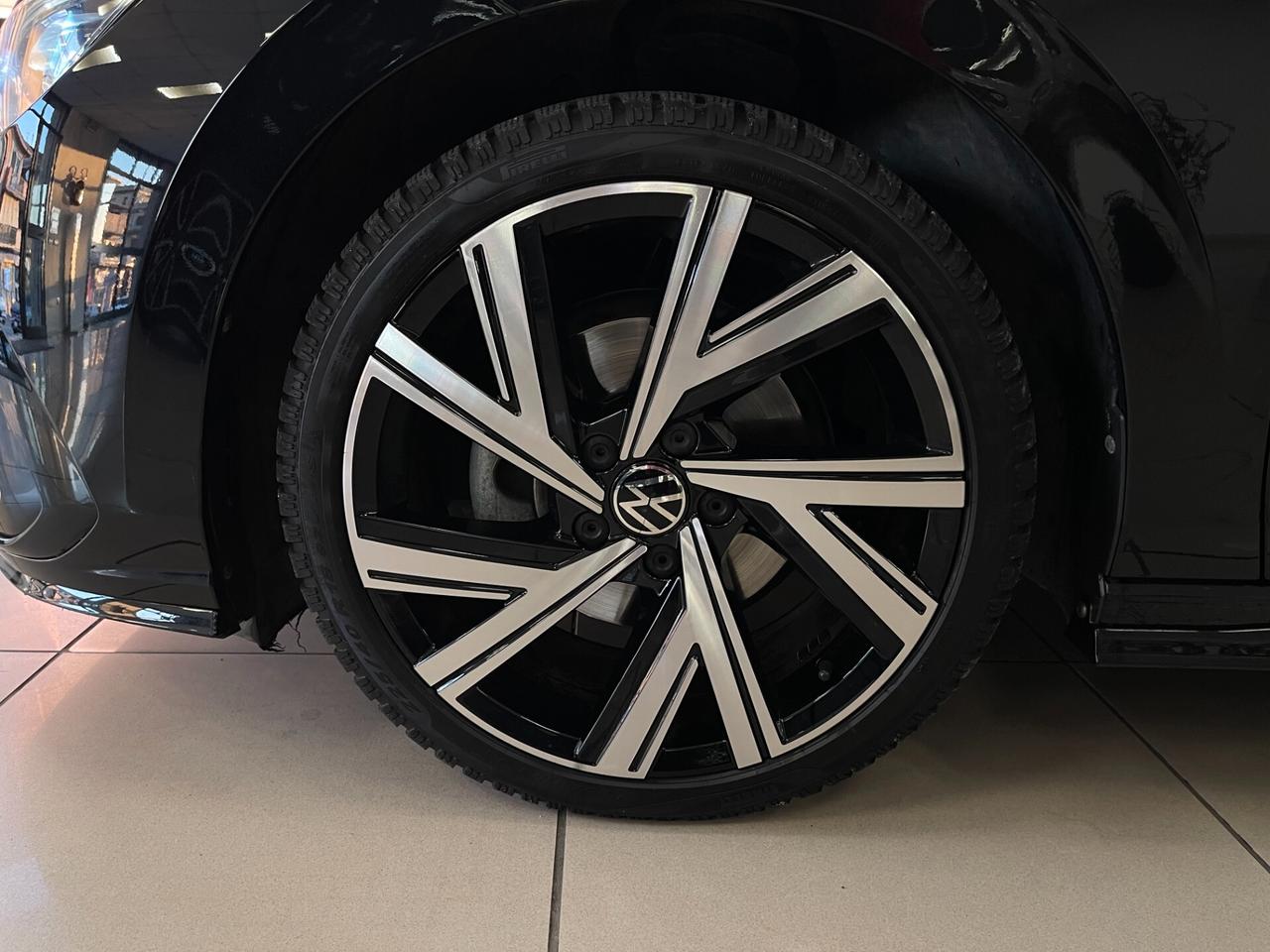 Volkswagen Golf 2.0 TDI 150cv DSG R-Line