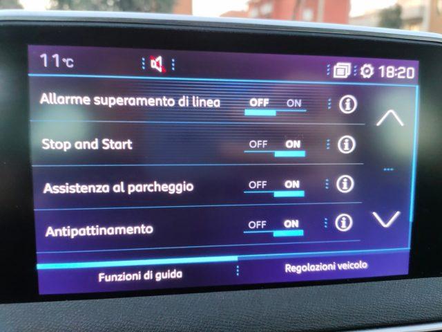 PEUGEOT 3008 Automatic EAT8 BlueHDi 130 Virtual I-Cokpit Navi