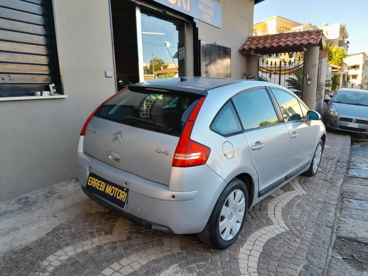 Citroen C4 1.6 HDi 90CV Elegance
