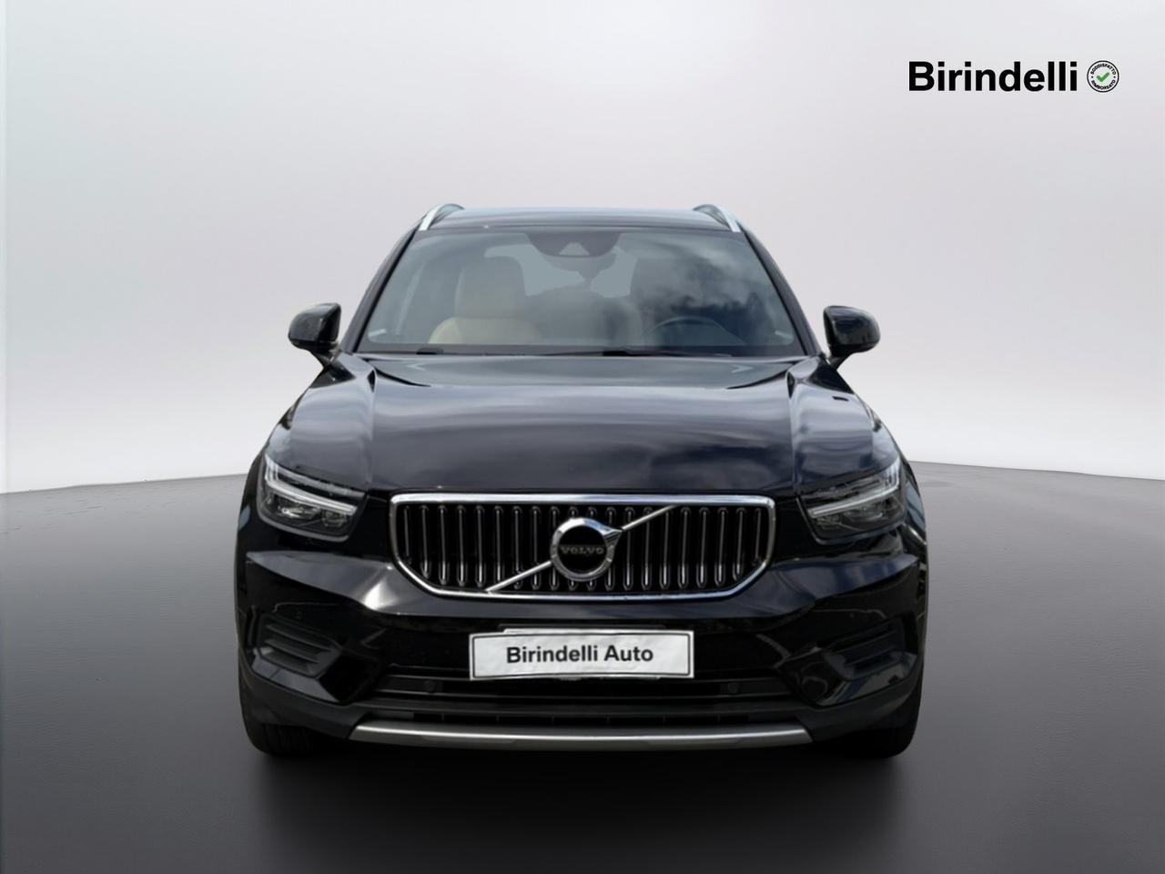 VOLVO XC40 (2017-->) - XC40 T3 Geartronic Inscription
