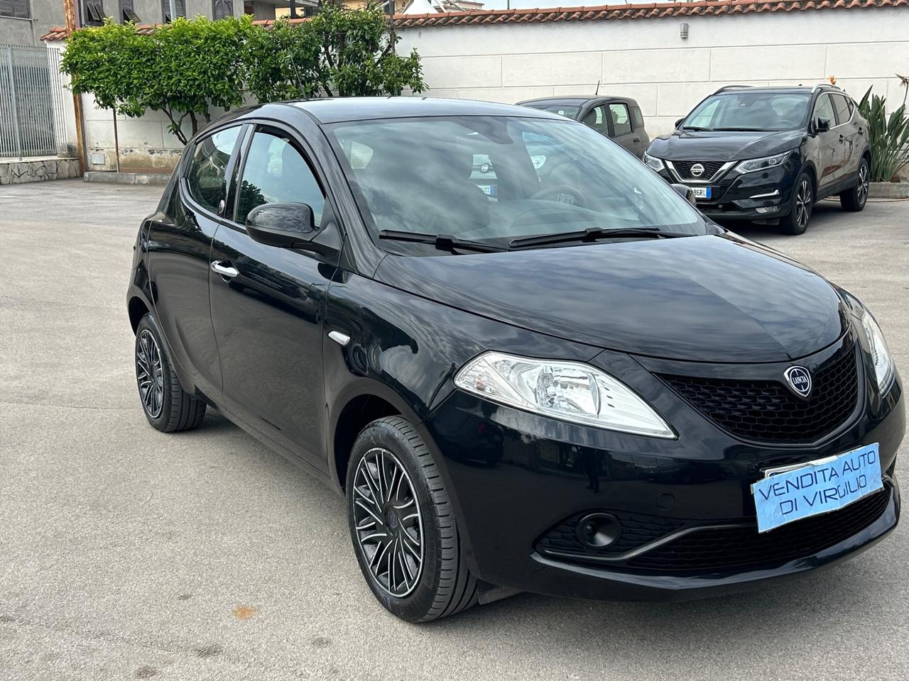 Lancia Ypsilon 1.2 EcoChic 69cv GPL Gold