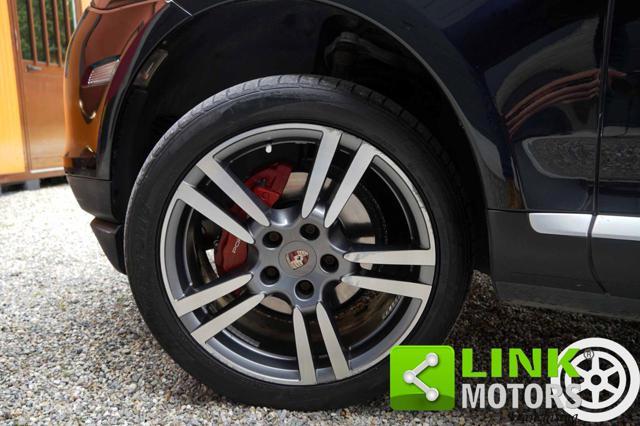 PORSCHE Cayenne 3.0 V6 Diesel TIPTRONIC S ? 2009 - FULL PELLE