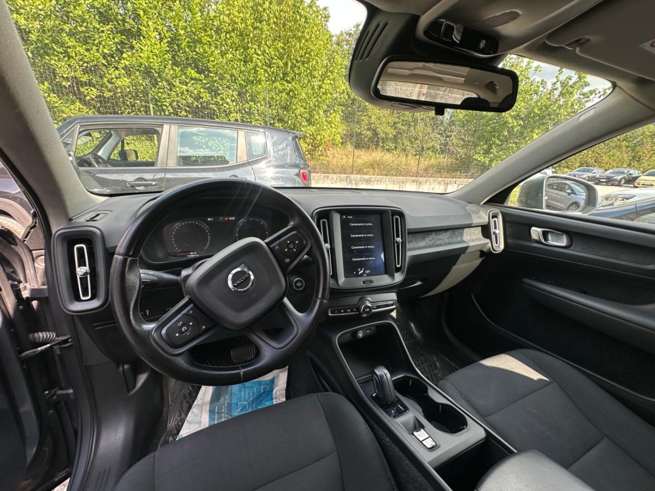 Volvo XC40 D3 MOTORE NUOVO
