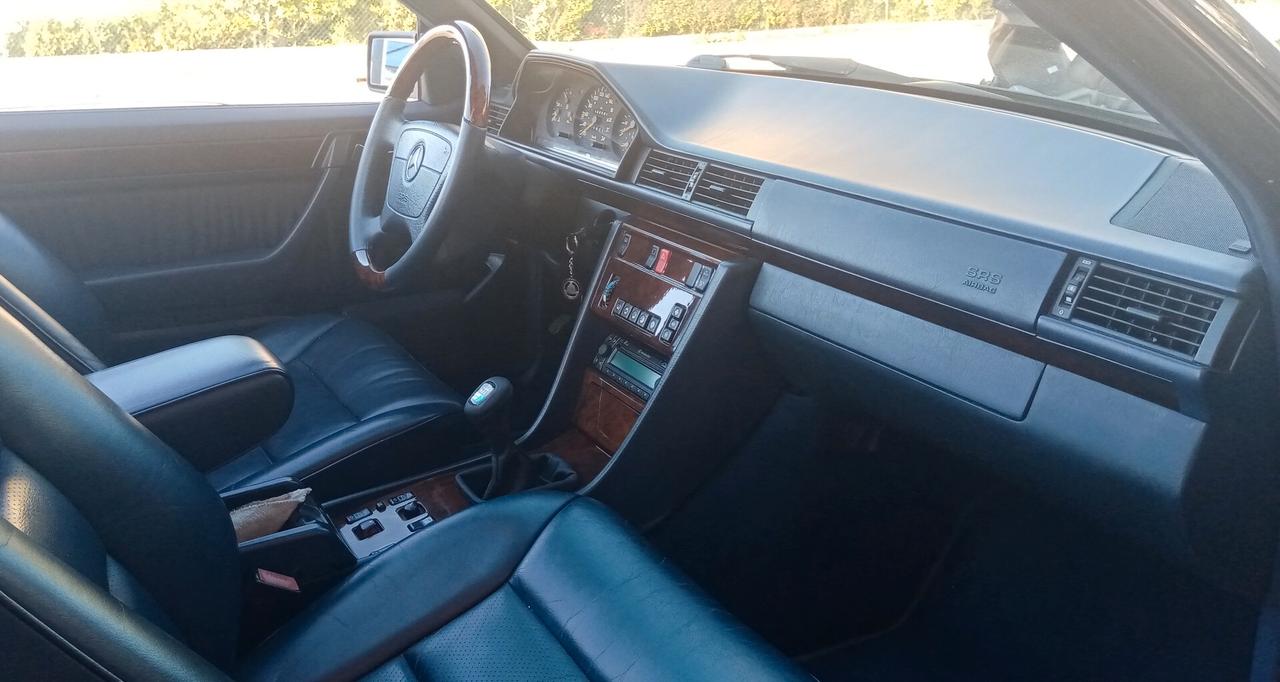Mercedes-benz E 200 Cabriolet-1995