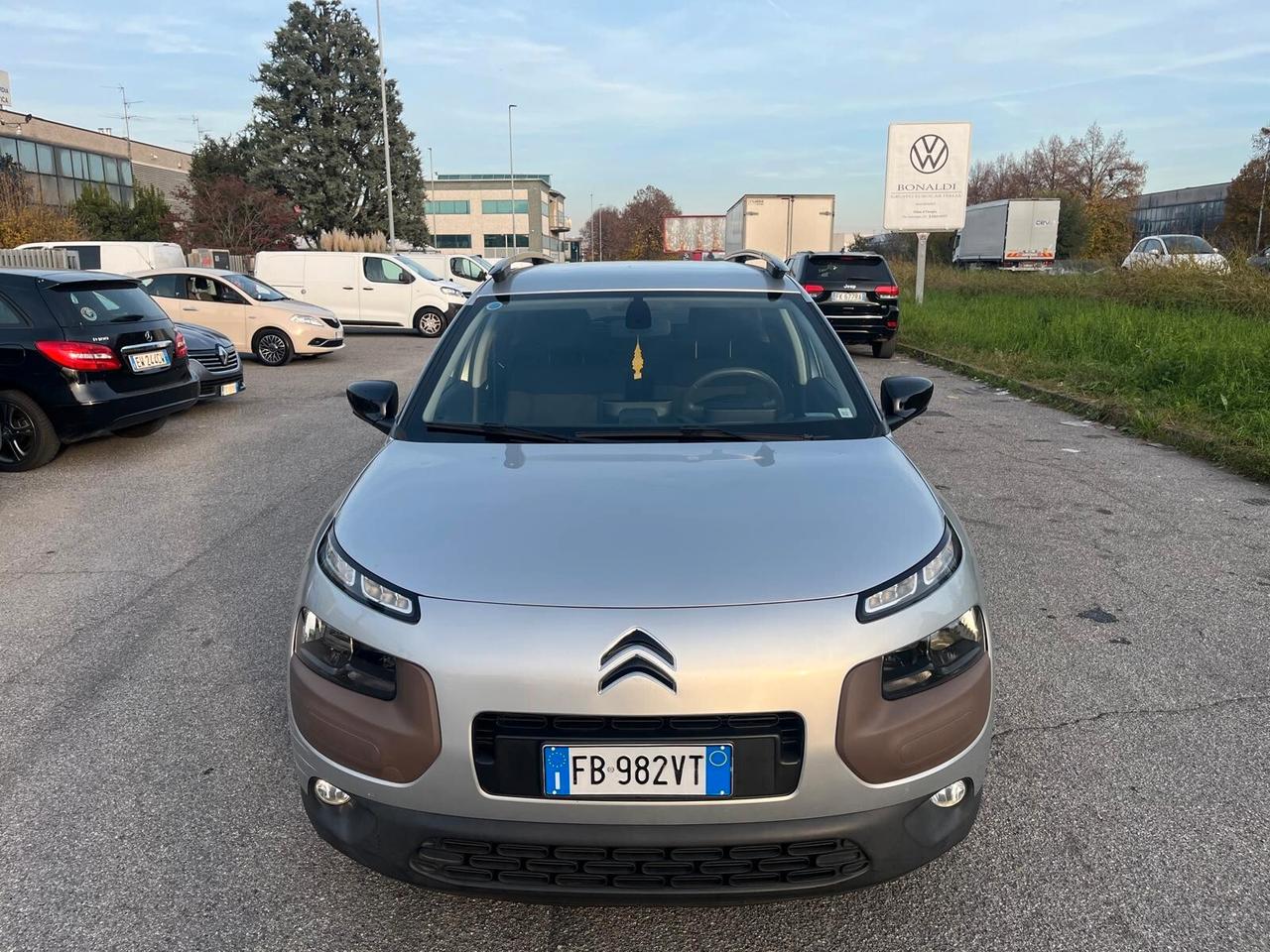 Citroen C4 Cactus BlueHDi 100 Shine