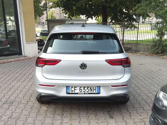 Volkswagen Golf 1.0 eTSI evo Life 110cv DSG Mild Hybrid