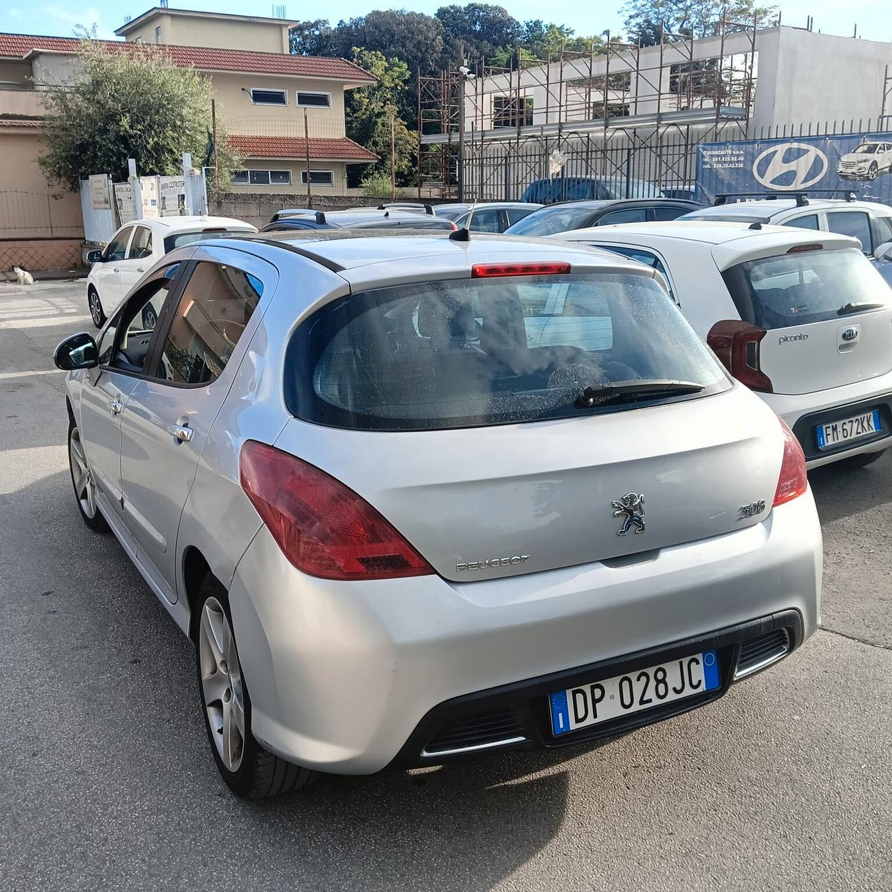 Peugeot 308 1.6 HDi 110CV 5p. 2-Tronic Tecno