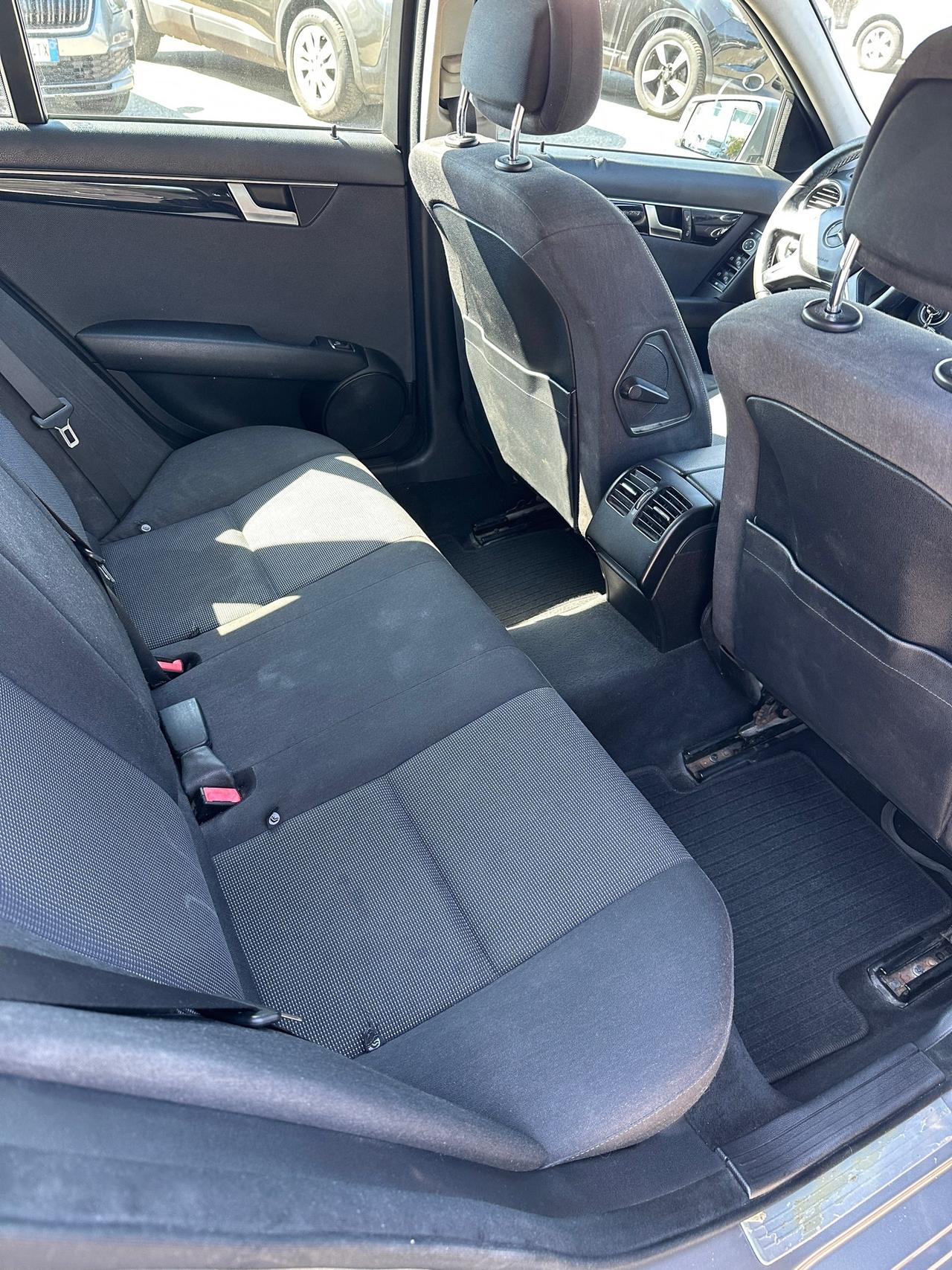 Mercedes-benz C 220 CDI S.W. BlueEFFICIENCY Elegance - 2011
