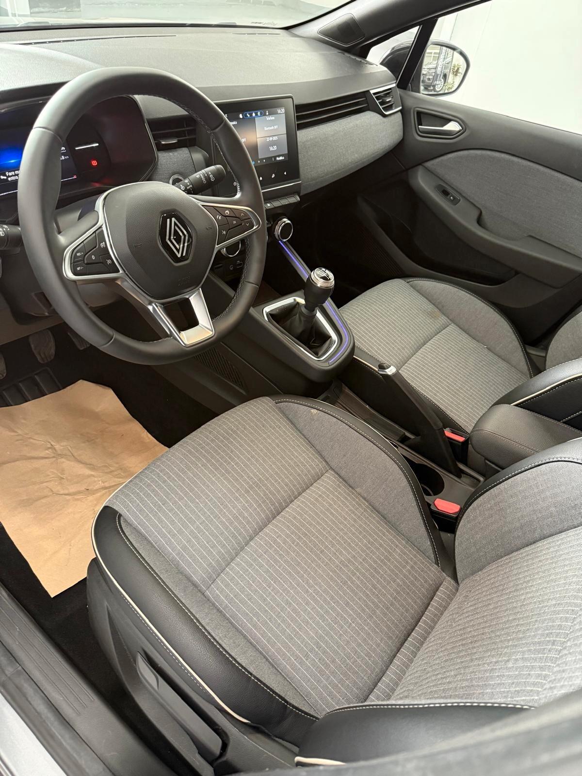Renault Clio TCe 90 CV 5 porte Techno