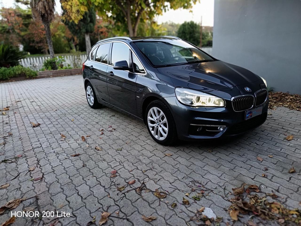 BMW 218 d Active Tourer Luxury -ProMMo