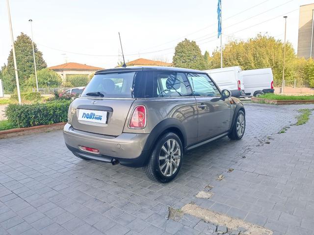 MINI One 1.6 16V One (55kW)