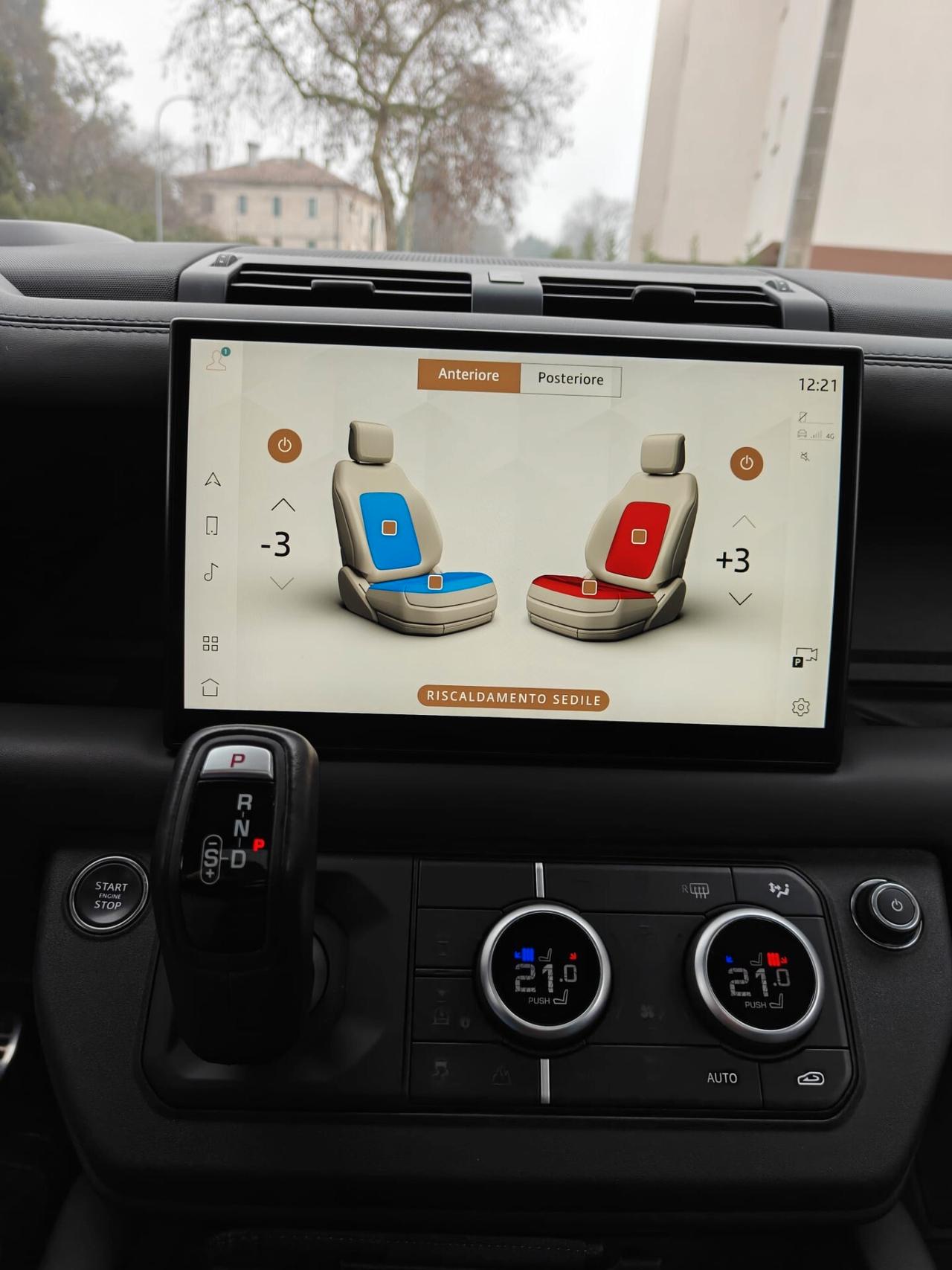 Land Rover Defender 110 5.0 V8 525 CV AWD Auto