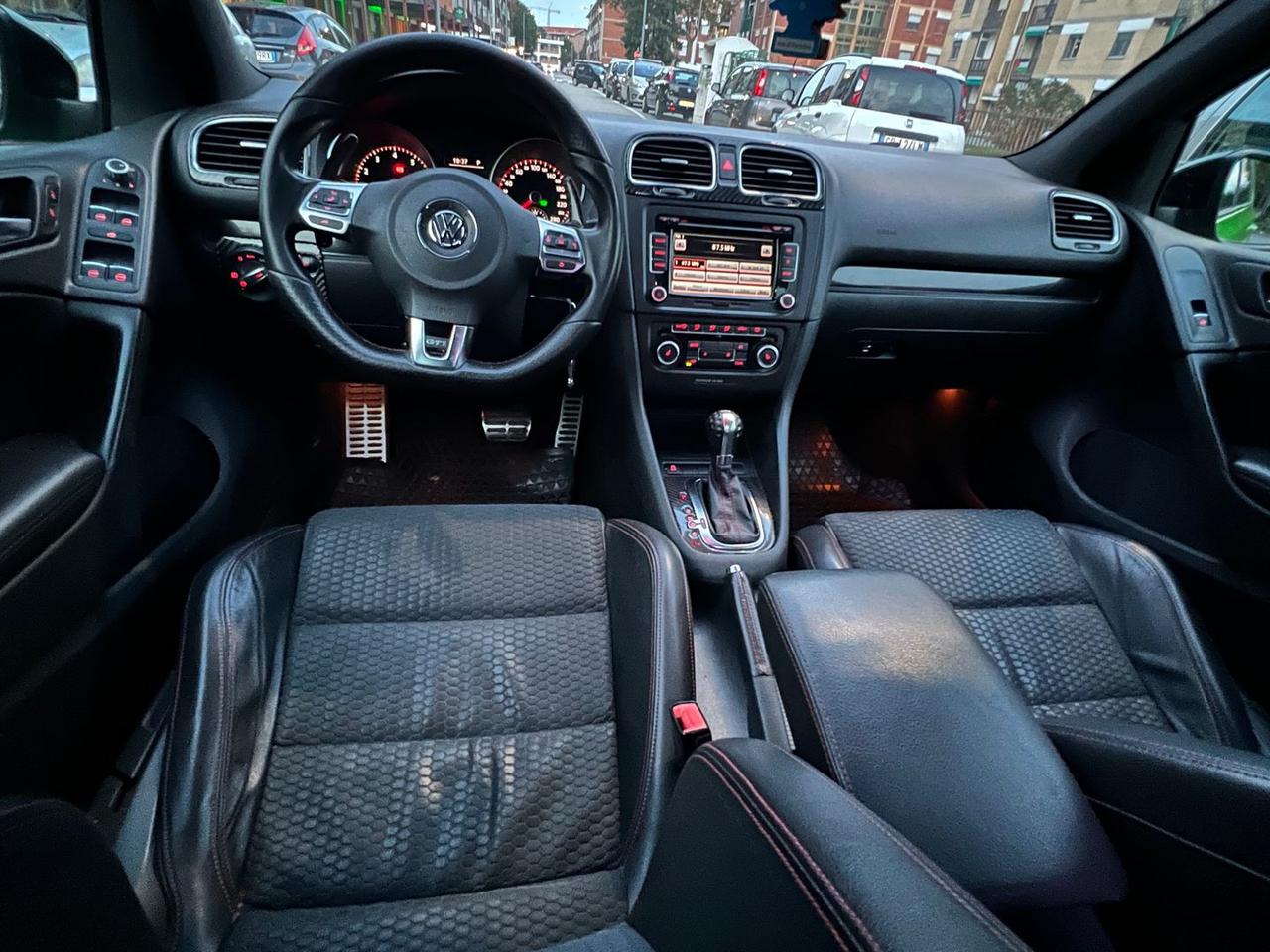 Volkswagen Golf Edition 35 2.0 GTI #7431