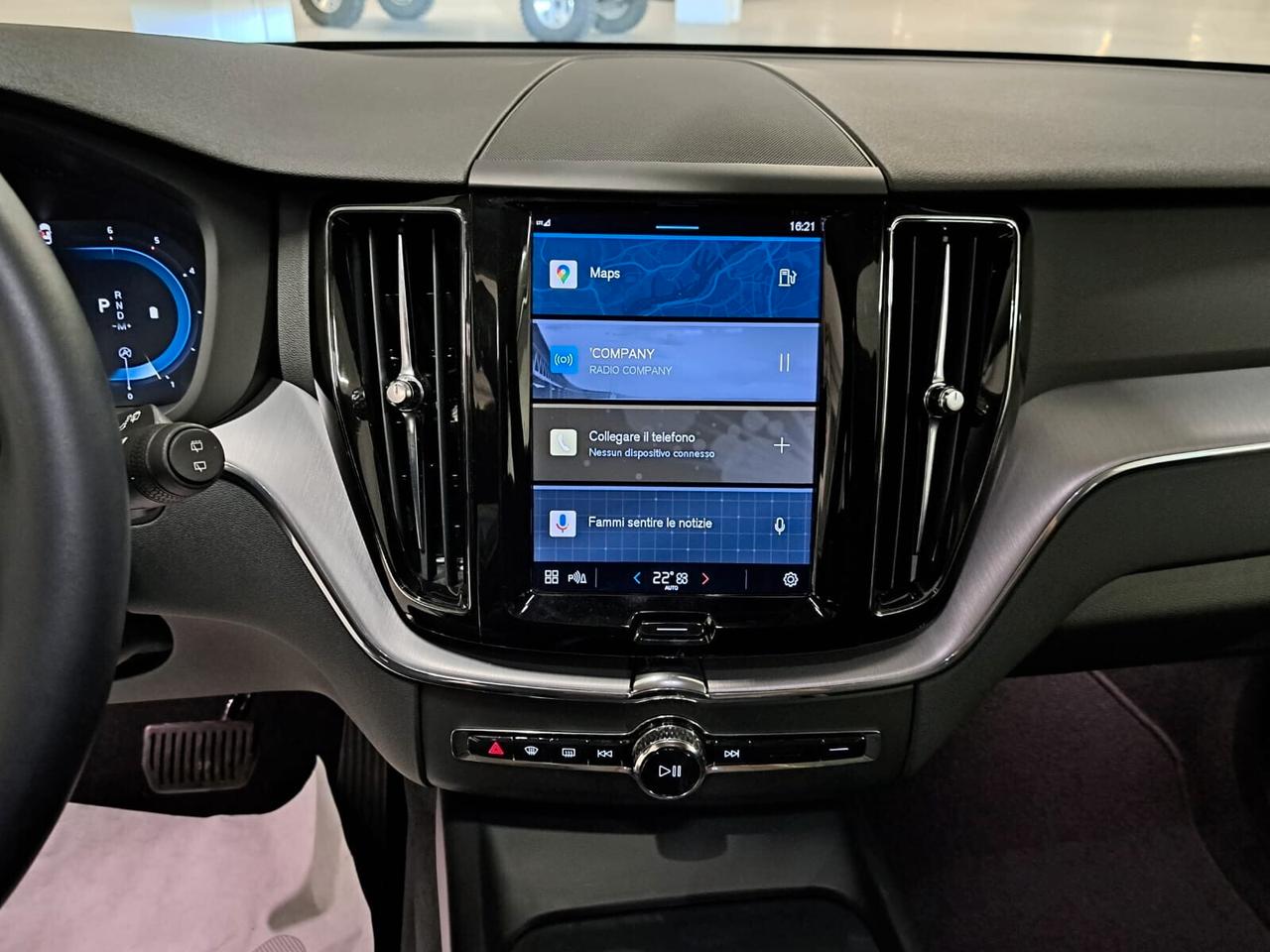 Volvo XC 60 2000 B4 (D) Mild-Hybrid Momentum AWD Automatico