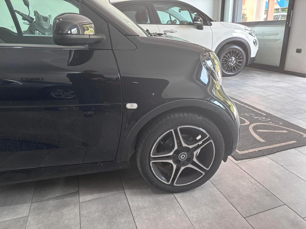SMART FORTWO 0.9 TWINAMIC TURBO PRIME TETTO-LED