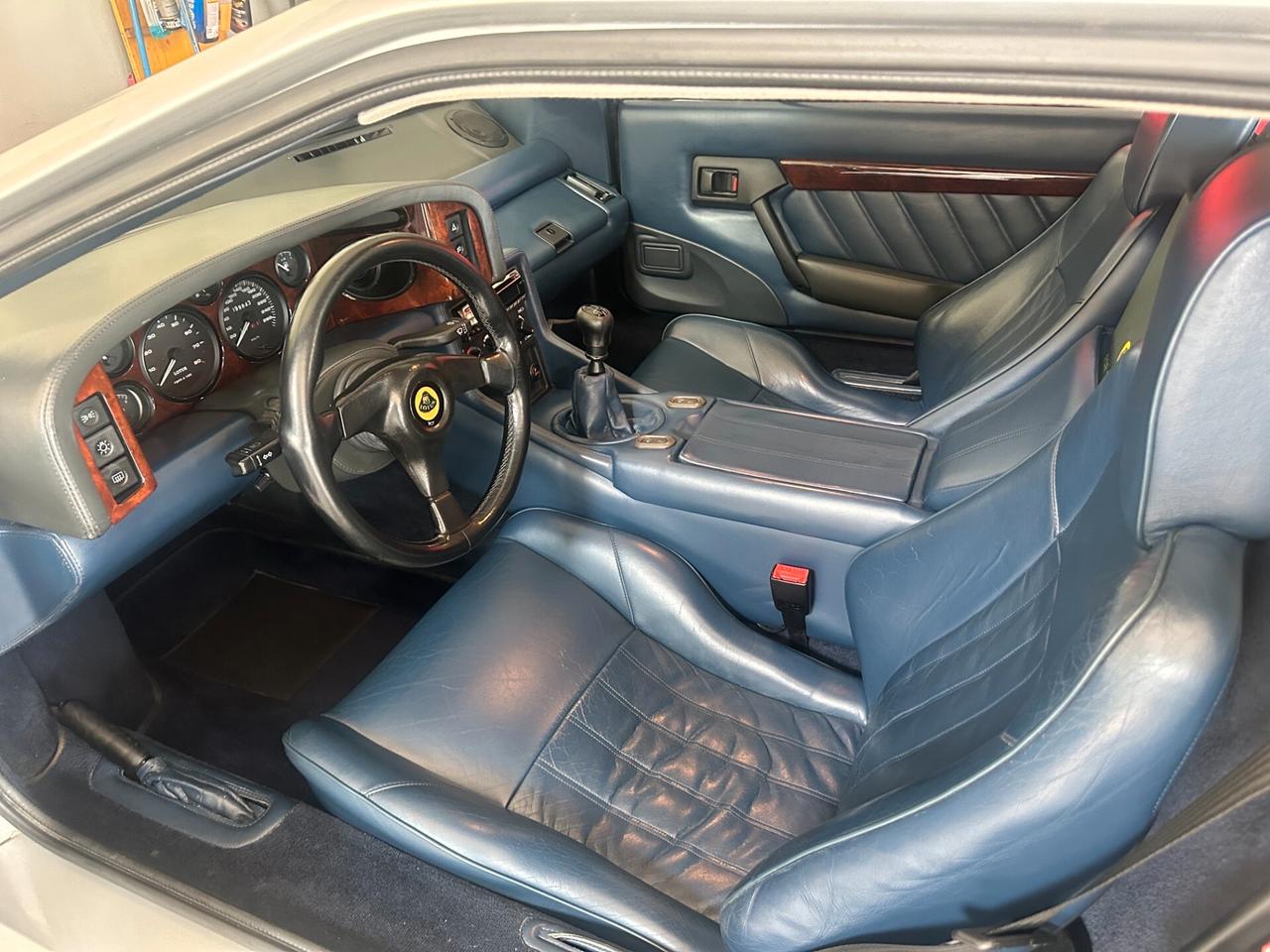 Lotus Esprit 2.0i s4s motore nuovo