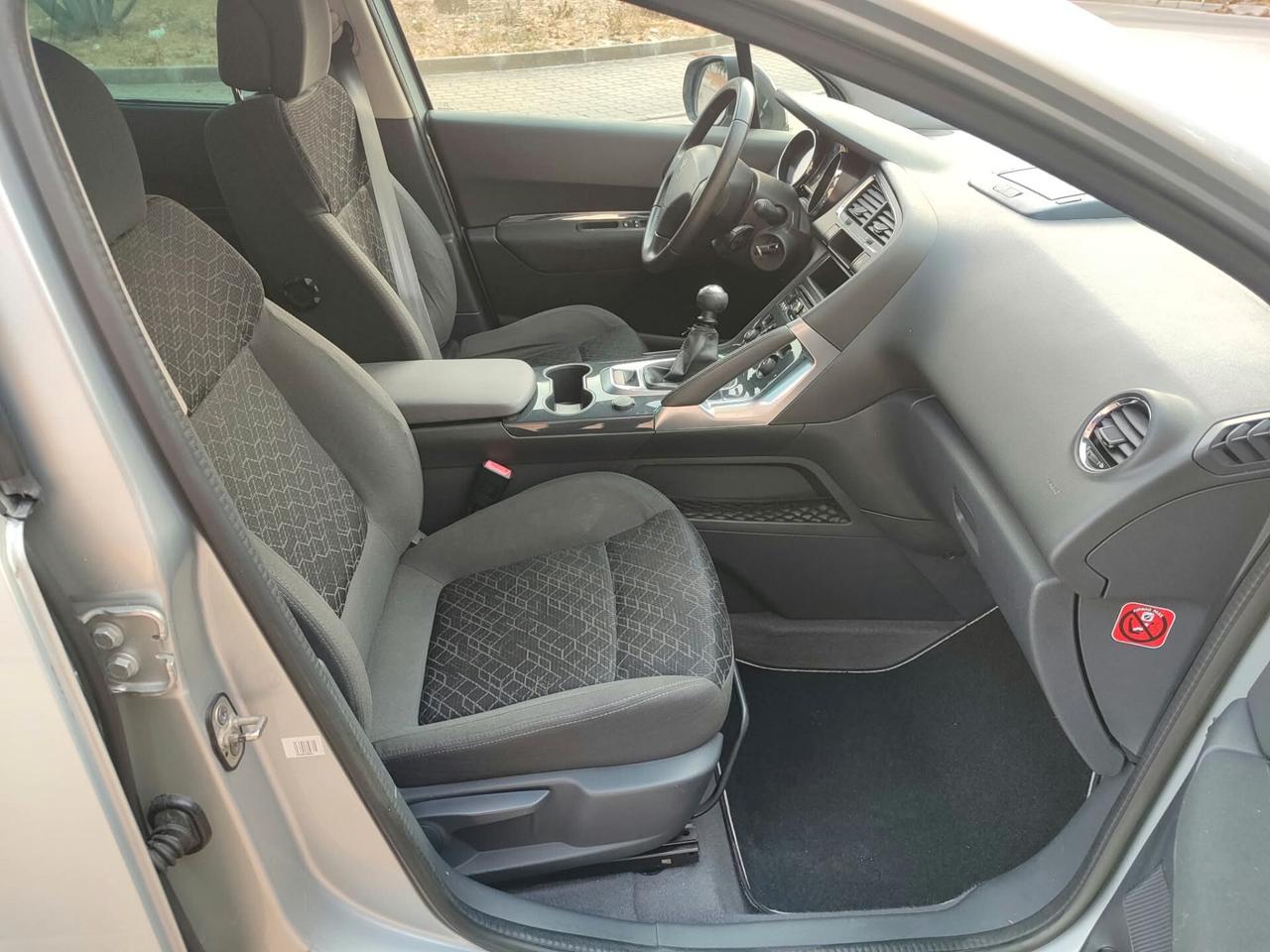 Peugeot 3008 1.6 HDi 115CV PRONTA CONSEGNA