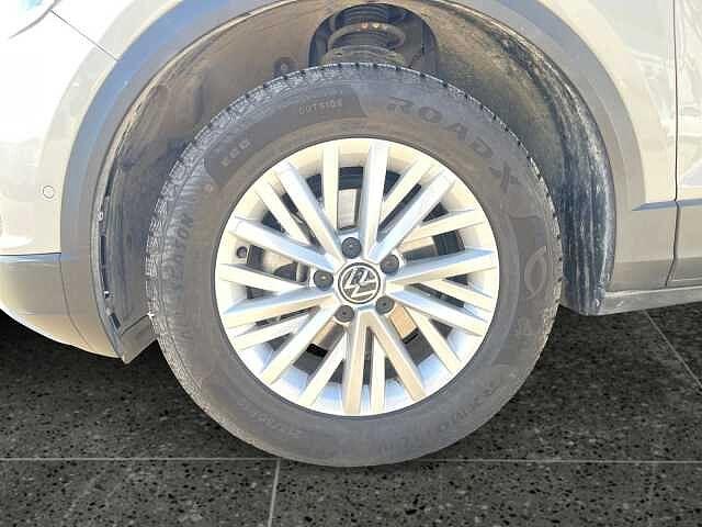 Volkswagen T-Roc 1.0TSI 110CV Life - NEOPATENTATI