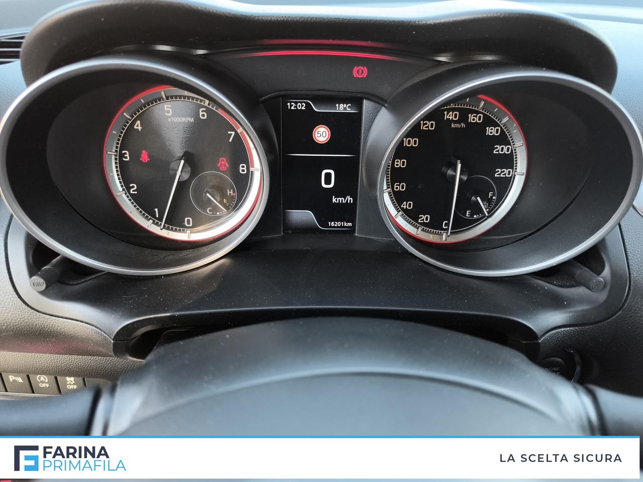 SUZUKI Swift VI 2020 - Swift 1.2h Top 2wd