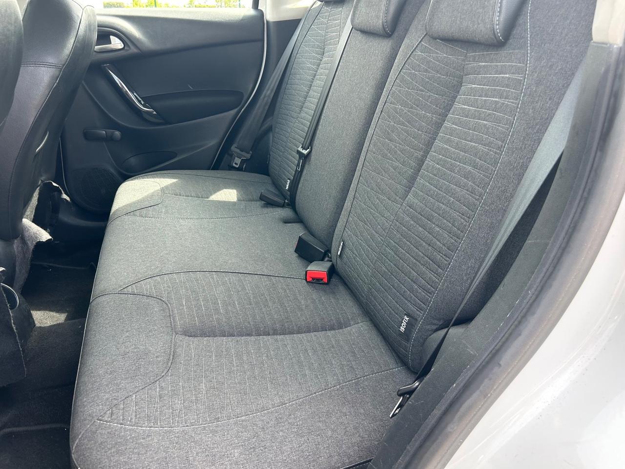 Citroen C3 BlueHDi 75 Live Edition dic/2016 full da vetrina